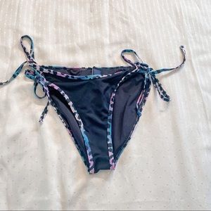 Ashley Graham bikini bottoms